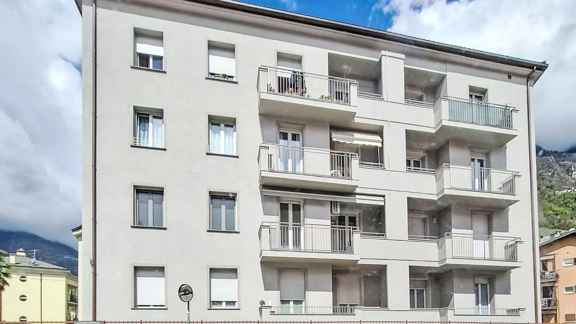 Apartment Marconi By Interhome Chiavenna